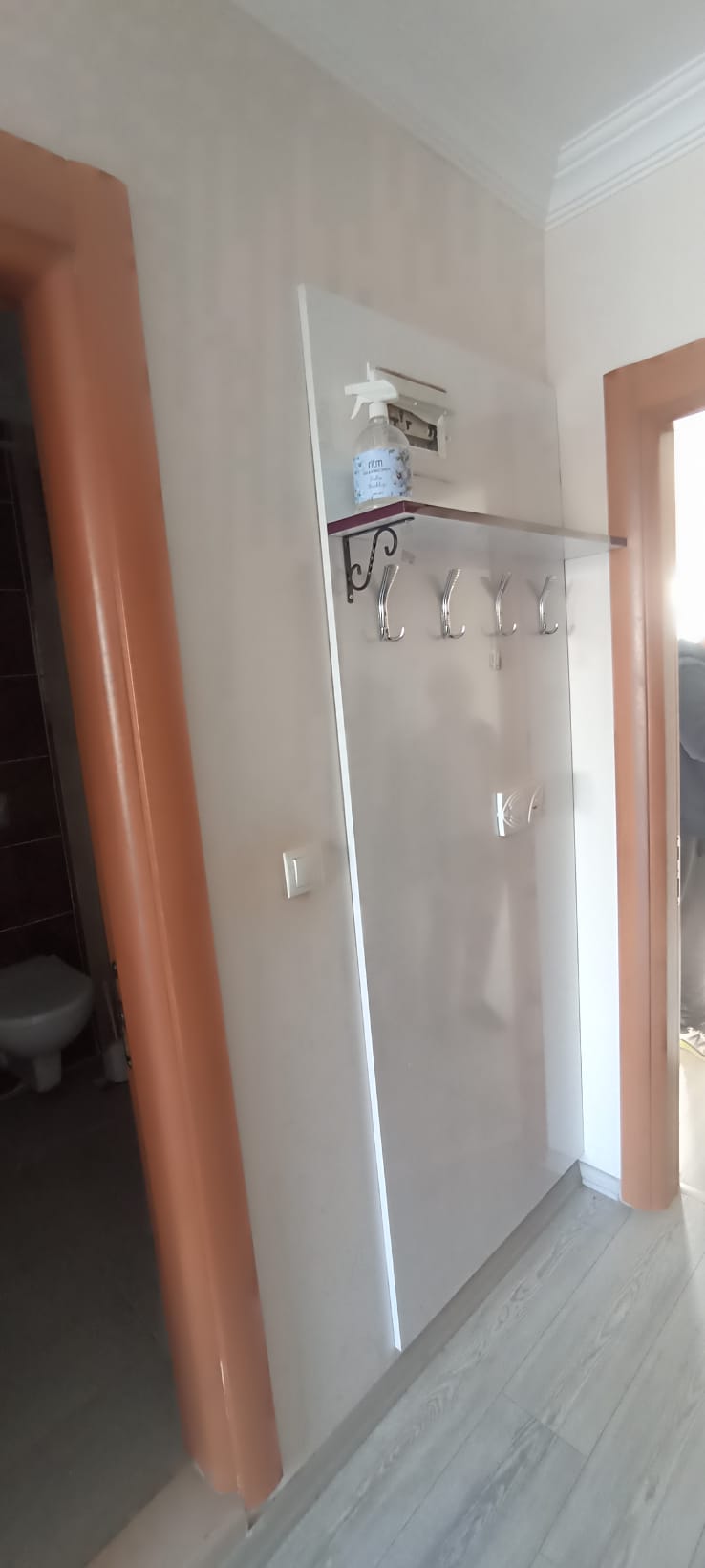 Kuşadası Davutlar’da Asansörlü Binada 1+1 Kiralık Daire - Görsel 2