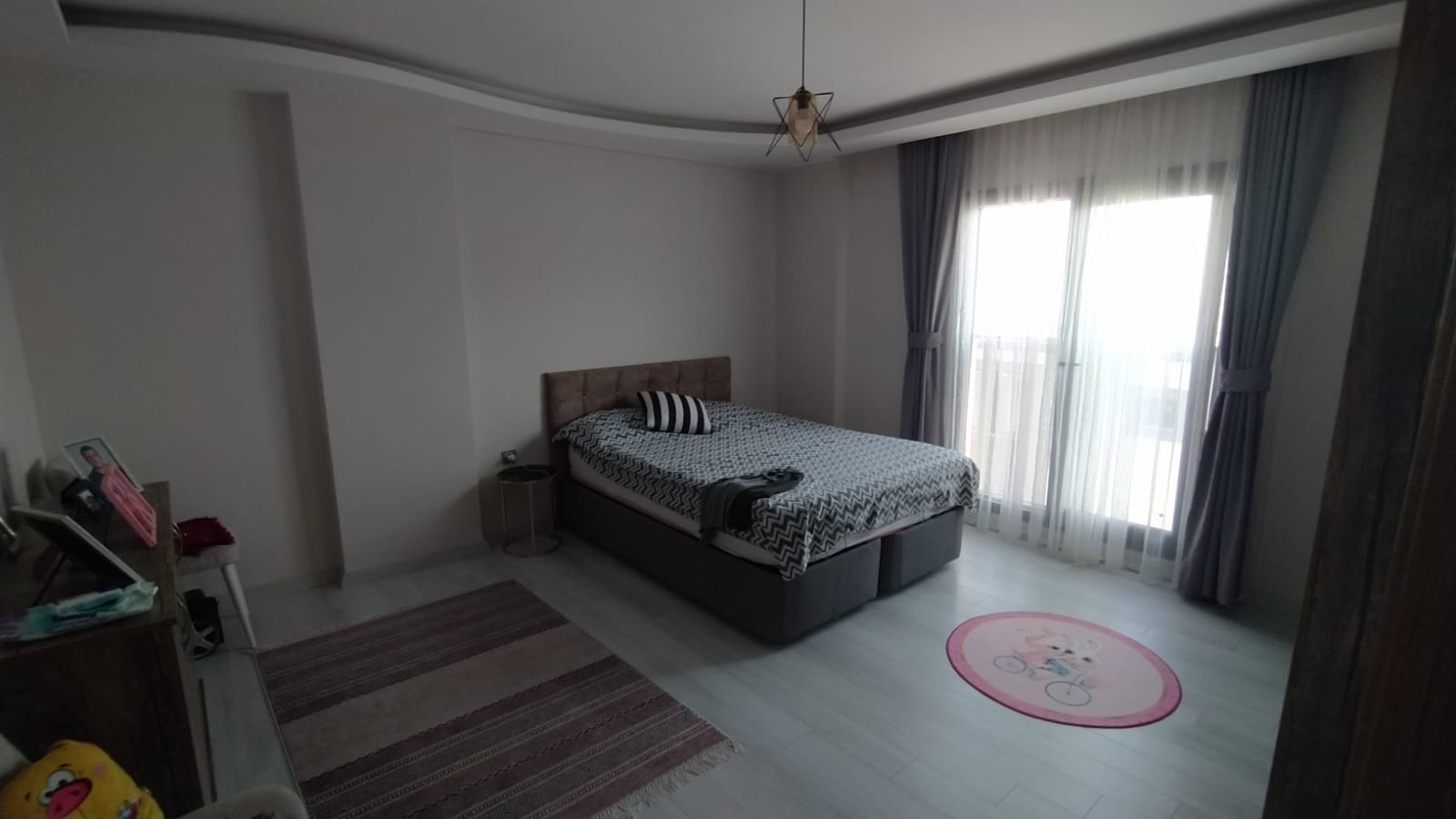 Eşyalı 1+1 Modern Plaza Daire - Görsel 3