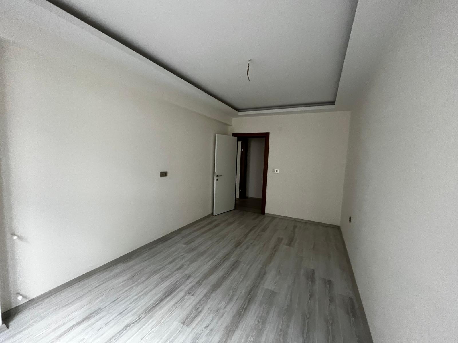 Kuşadası Güzelçamlı Yolunda Sosyal Tesisli 2+1 Daire - Görsel 4