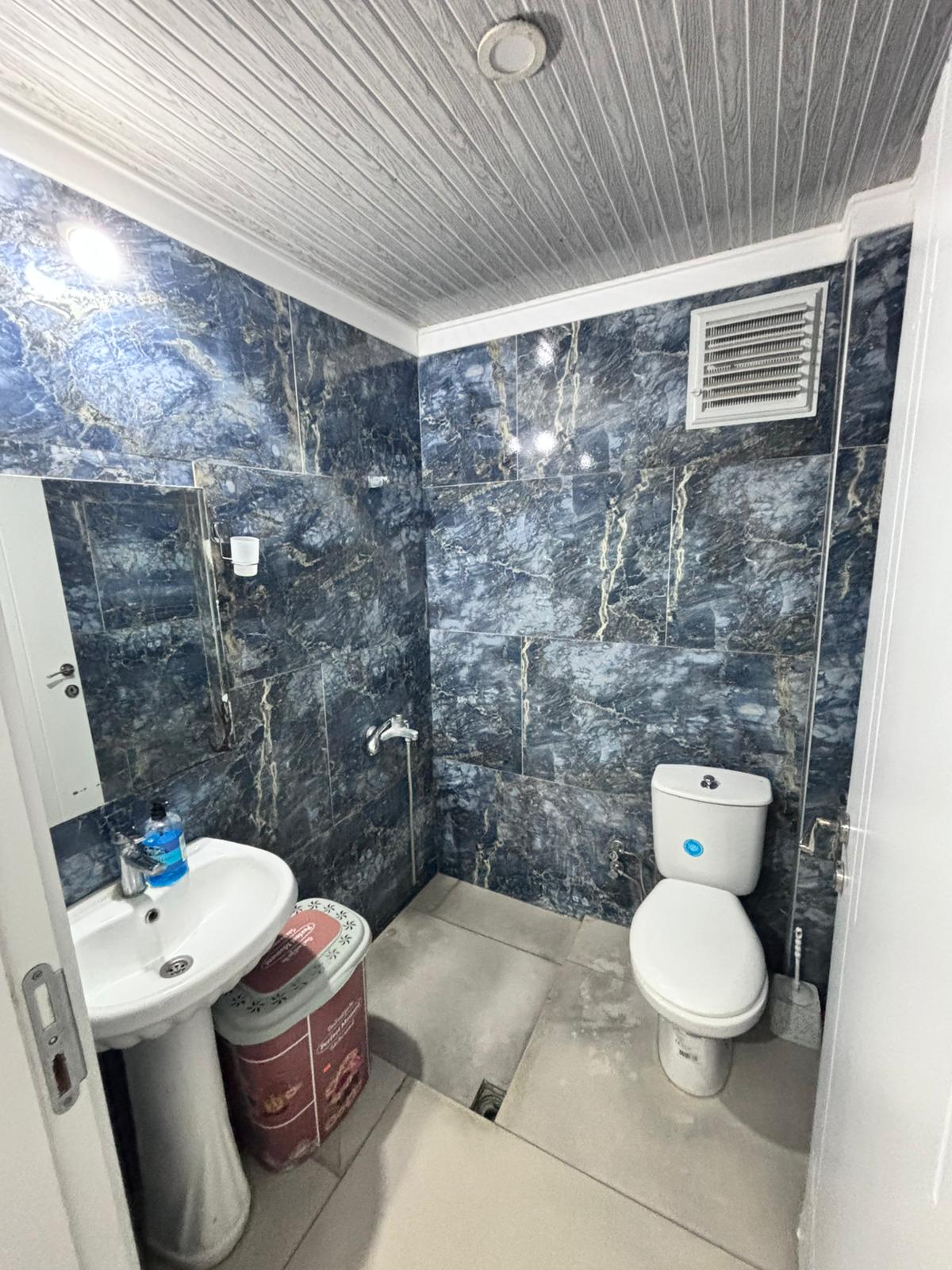 Kuşadası Davutlarda Doğa ve Deniz Manzaralı Eşyalı Kiralık 2+1 Daire - Görsel 2