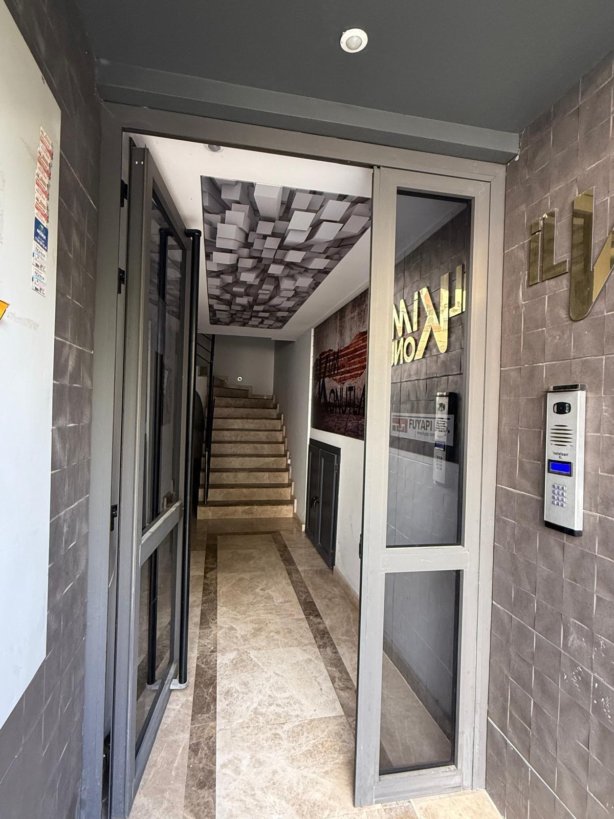 Kuşadası Davutlar’da Satılık Giriş Kat 1+1 Daire - Görsel 2